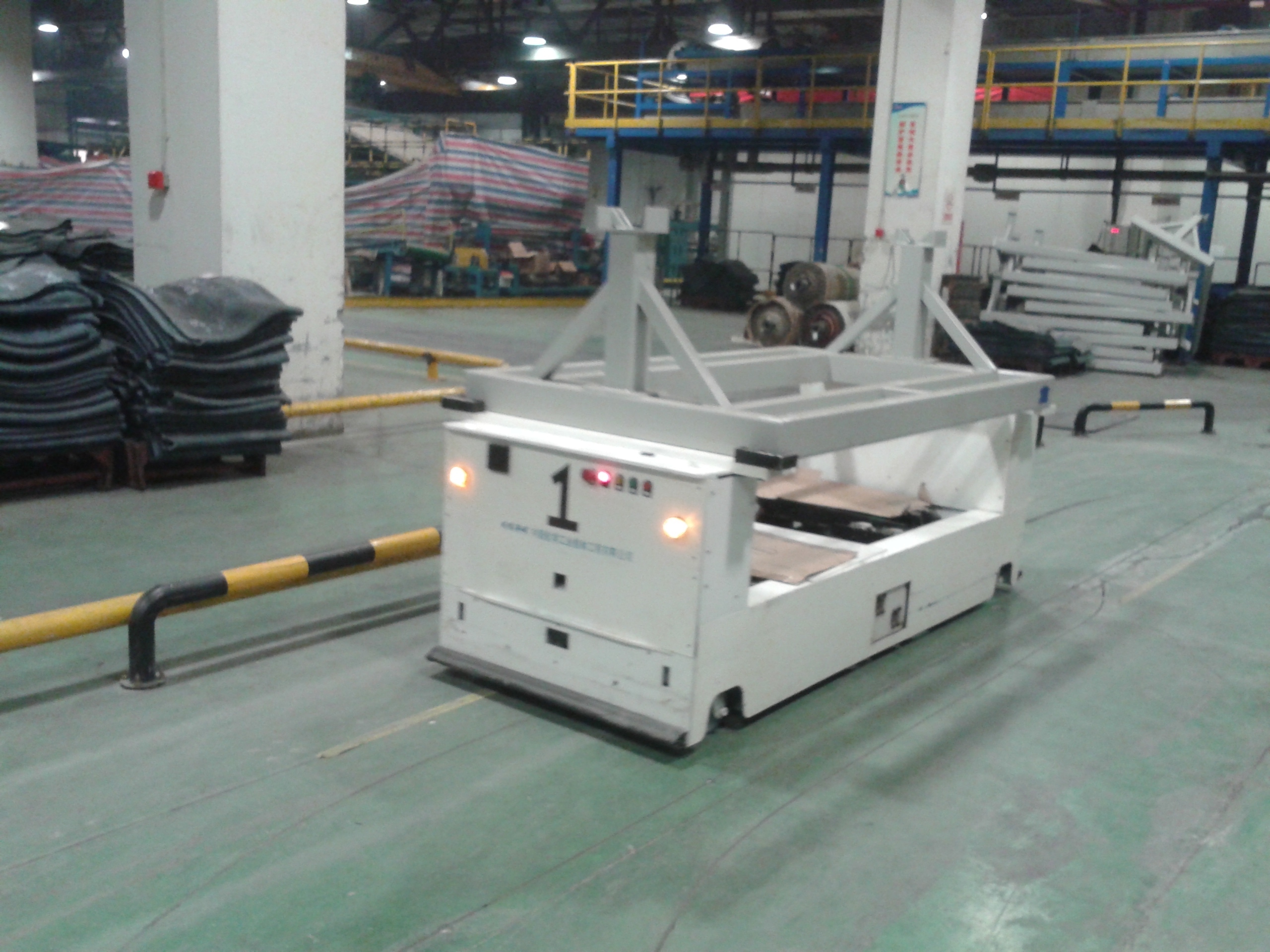 哪些行業(yè)和企業(yè)需要使用非標自動化設備